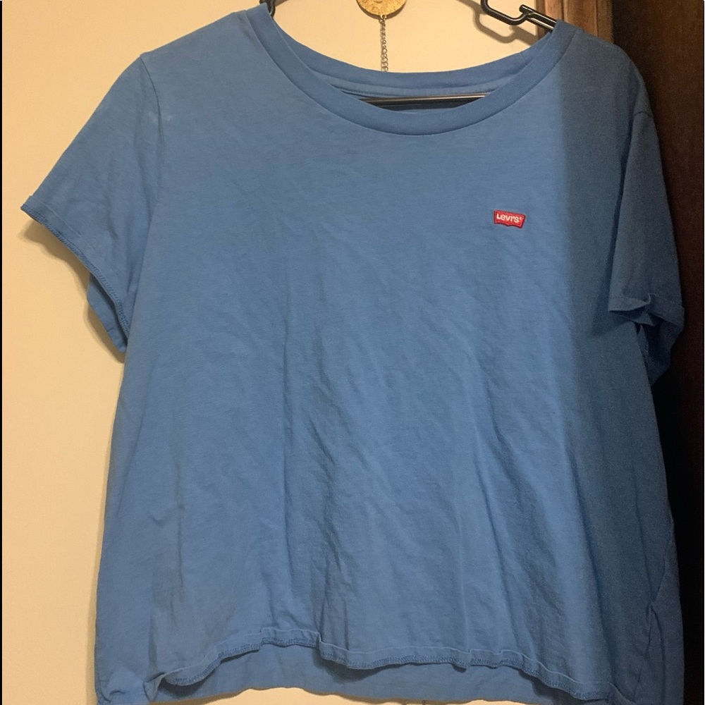 LEVI’S | blue tee shirt